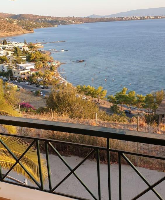 Appartement Avec Vue Aegina Bagian luar foto