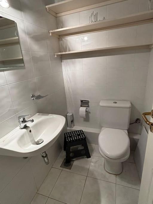 Appartement Avec Vue Aegina Bagian luar foto